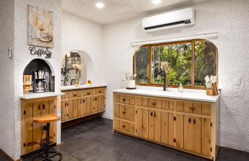 Mansion of Belleayre Mountain! POOL, SAUNA, Game Room - Foto 35