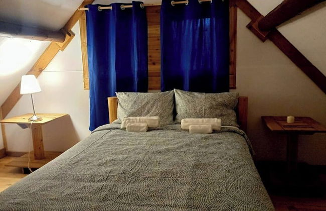 Rustic Beaverfoot Lodge Basic Cabin - Photo 1