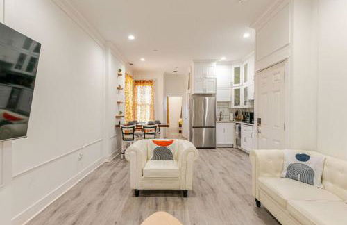 Golden Pearl with all you need within and around - Photo 18