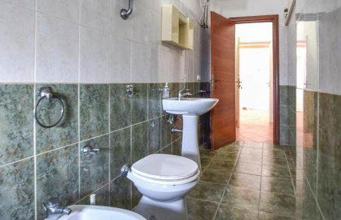 Stunning Apartment In Palmi With Wifi - Foto 14