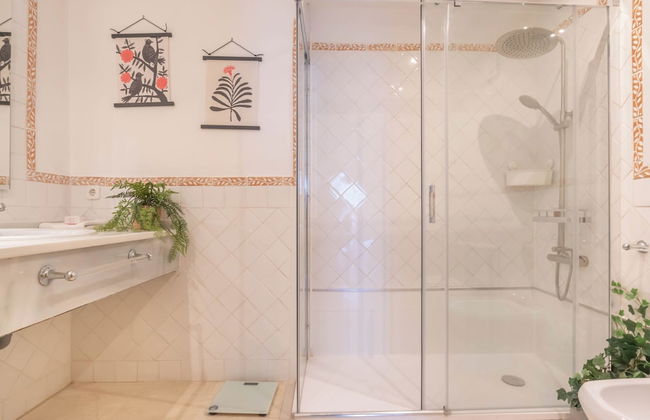 Marbella Este Next Marriott and Nikki B - Foto 10