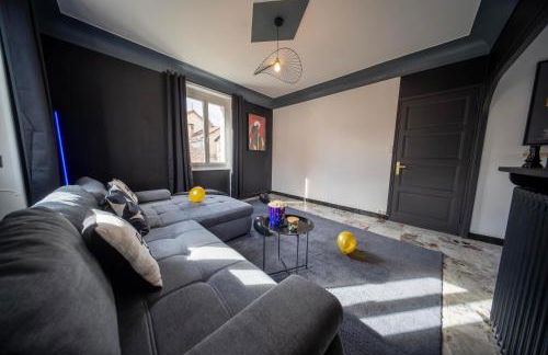 Le Salon Privé Cinéma, Billard & Jardin - Foto 16