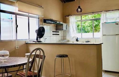 Casa São Sebastião 100 metros da praia e 3km do centro e travessia para Ilhabela - Foto 21