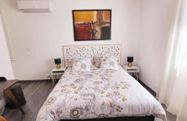 La Villa aux Cyprès bleu - Photo 14