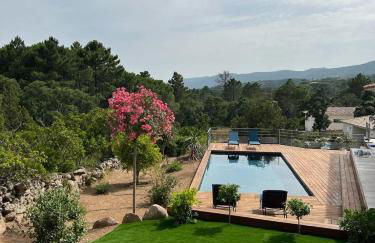 Villa Monte e Mare, piscine chauffée, climatisée à 5 mn de la plage de santa giulia - Foto 3