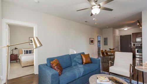 CozySuites TWO Stylish Music Row Condos with parking - Foto 4