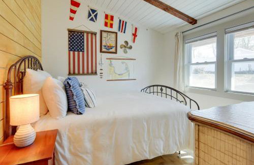 Steps to Beaches and Main Street Hyannis Retreat - Photo 18