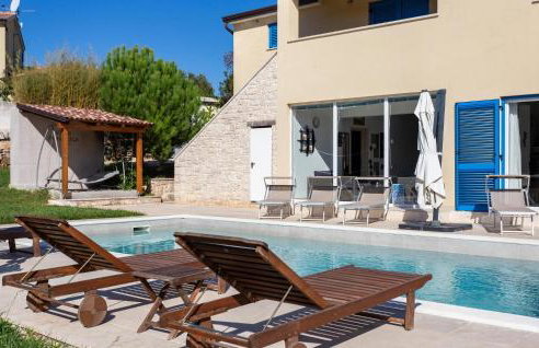 Amazing Home In Naselje Muzini - Foto 9