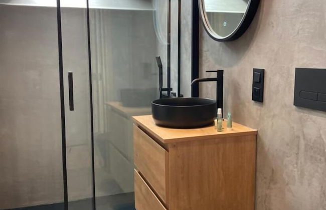 Royas Home Private Studio - Photo 9