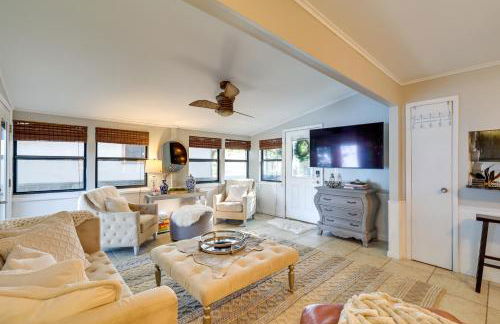 Waterfront Home with Dock in South Grand Lake! - Foto 3