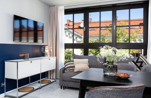 H11 Aparthotel - Photo 4