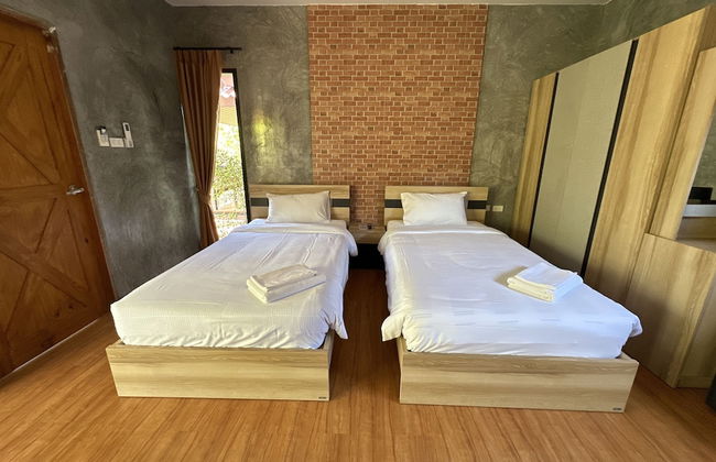 The Beatles Lagoon - Photo 19