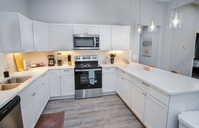 Exceptional 5BR So Close to Riverwalk and Downtown - Foto 11