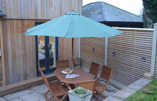 Cedar Lodge 2 ensuite bedroom cottage near Bath - Foto 2