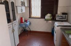 Casa ampla e bem localizada - 1 rua da praia - Foto 12