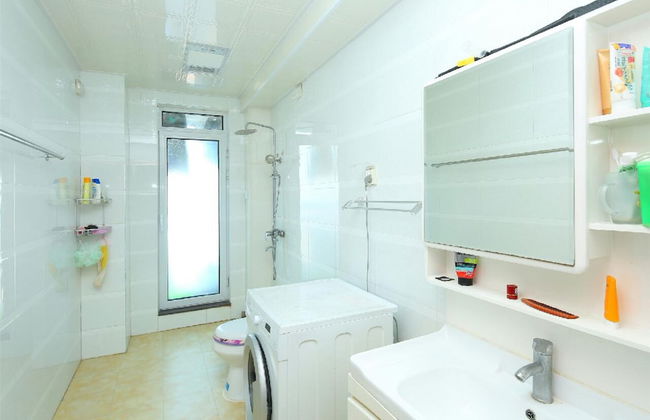 Blessed Family Seaview Apartment 1601 - Photo 9