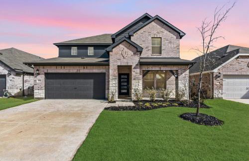 4Bed Luxury Getaway with Pool Table and Near Lake Lavon - Foto 43