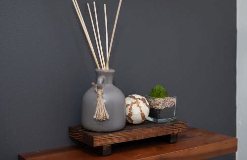 Luxury 5BR Cincinnati, Sleeps 12, Crib, Home Gym, Fenced Backyard - Foto 7