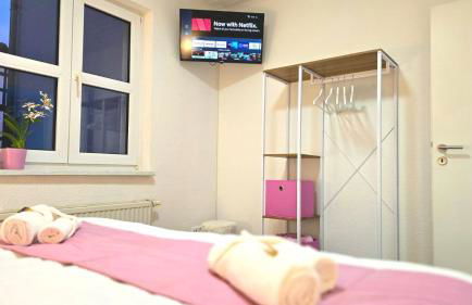 HAPPY HOMES PINK - Dein Design-Apartment mit WOW-Effekt - Netflix - WLAN - Parkplatz - Photo 4