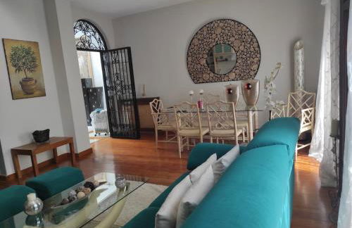 Encantadora casa con piscina privada y vistas panorámicas - Foto 13