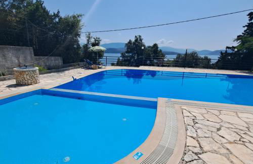 Kerasia Villas - 4 apartments & cottage - Photo 8