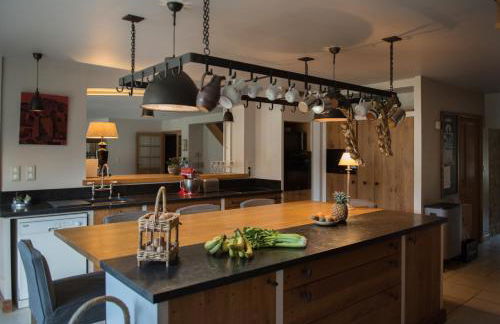 Le Gite de Caroline - Avec Parking Privé - Foto 2