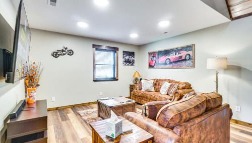 Modern Cabin with Hot Tub Near Tail of the Dragon! - Foto 3