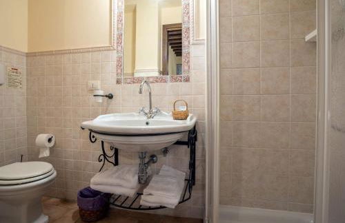 Apartment Appartement il Tulipano in San Gimignano by Interhome - Foto 18