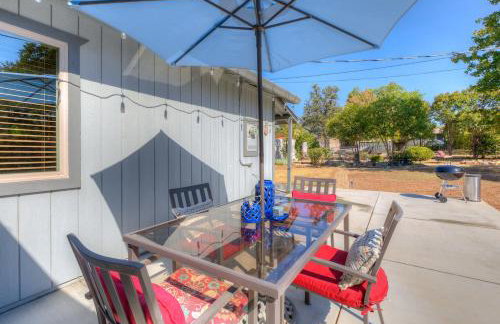 Country Charm Cottage - Foto 1