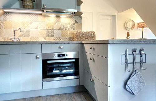 Sky & Sand Homes Wattläufer I Nordsee-Auszeit im Reetdachanwesen mit Parkgarten - Photo 12