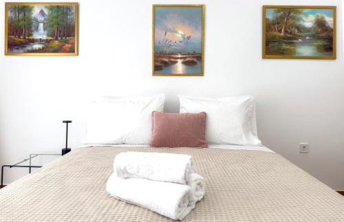 Eclectic Moonstone apartment in Athens - Foto 31