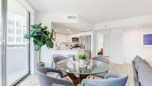 Elegant 2BR Apartment Minutes From DC - Foto 4