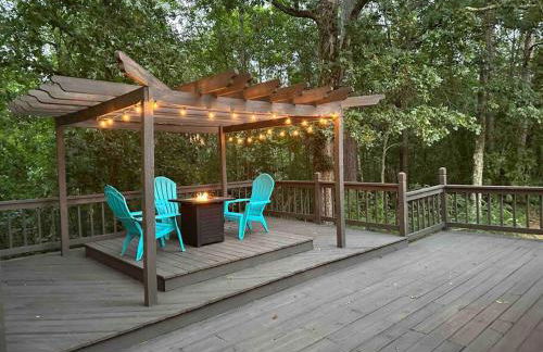 Cottage at JP Coleman - Photo 1