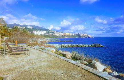 Appartement Vue Mer à Bastia, terrasse et piscine privée. - Photo 73