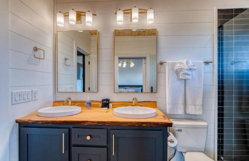 Big Sky - Best Views in Blue Ridge - Photo 49