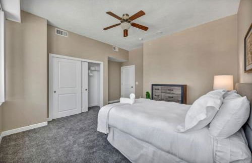 LAKE VIEWS | Paid Parking | Downtown | Gym - Foto 24