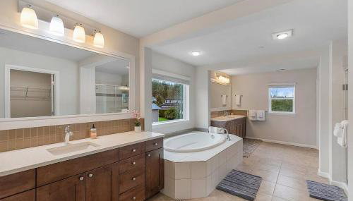 Serenity Shores in Kenmore - Foto 4