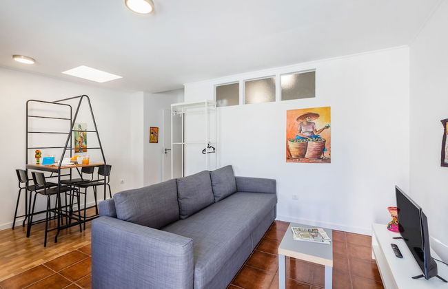 Live Laugh Love Beach Guest Home with AC - Photo 43