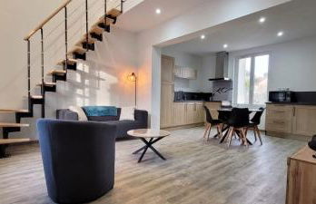 Le Cerf au Bois Dormant - Foto 1