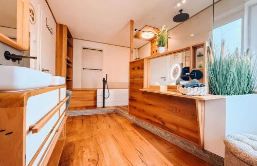 Schäfers - Ihr Wohlfühlort - Hochwertige Ausstattung, Naturgrundstück mit Bachlauf, Terrassen, WLAN, Parken - an 2 Seen bei Leipzig - Foto 35