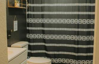 Casa Charleston-3BR-2Bath-Private HOT TUB-Pet Friendly-No Pet Fees! - Photo 44