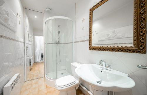 Nice Fabron, terrasse & piscine dans résidence - Foto 5