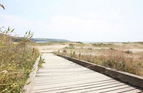 Delightful two bedroom caravan on Par Beach. - Foto 37