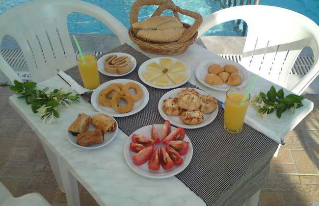 Sunshine Studios & Apartments - Foto 5