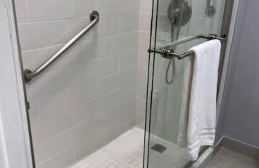 Modern 2/1 Apt near Midtown and Beaches - Foto 30