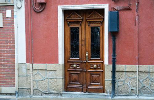 Apartamento en casa centenaria, Parque M.ªCristina - Foto 2