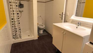 Spacieuse Maison Proche de la Mer - Foto 3, Shower