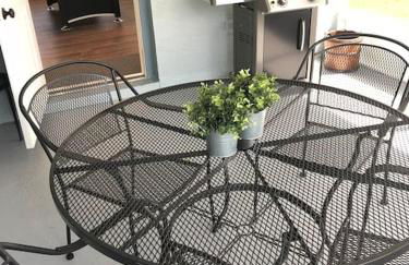 Beautiful Home across the street from Lake June! - Foto 39