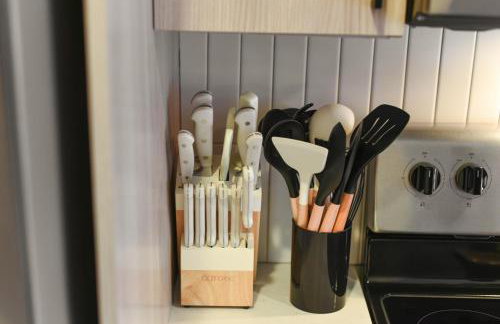 King Bed, Free Parking, Near UPMC, Pitt & CMU - Foto 39