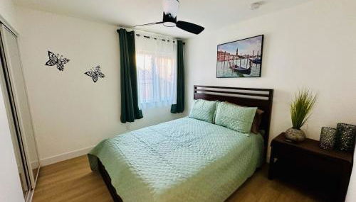 Canyon House, Pool, Yard, BBQ, 14mi to Six Flags - Foto 4